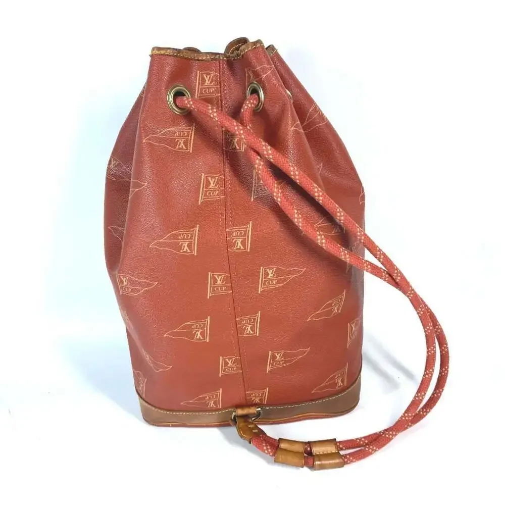 LOUIS VUITTON Brown Leather Shoulder Bag